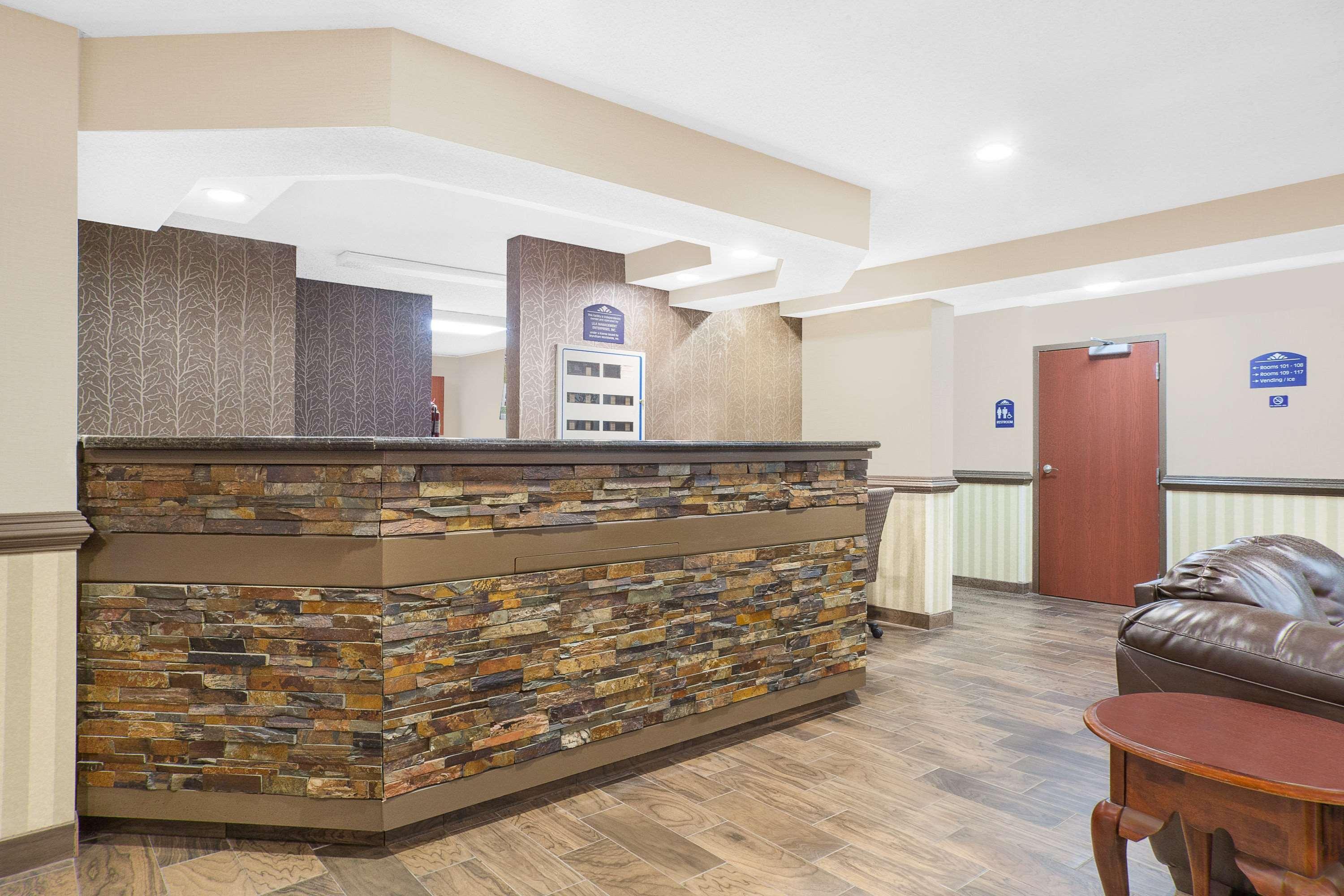 Microtel Inn And Suites - Salisbury Exterior photo