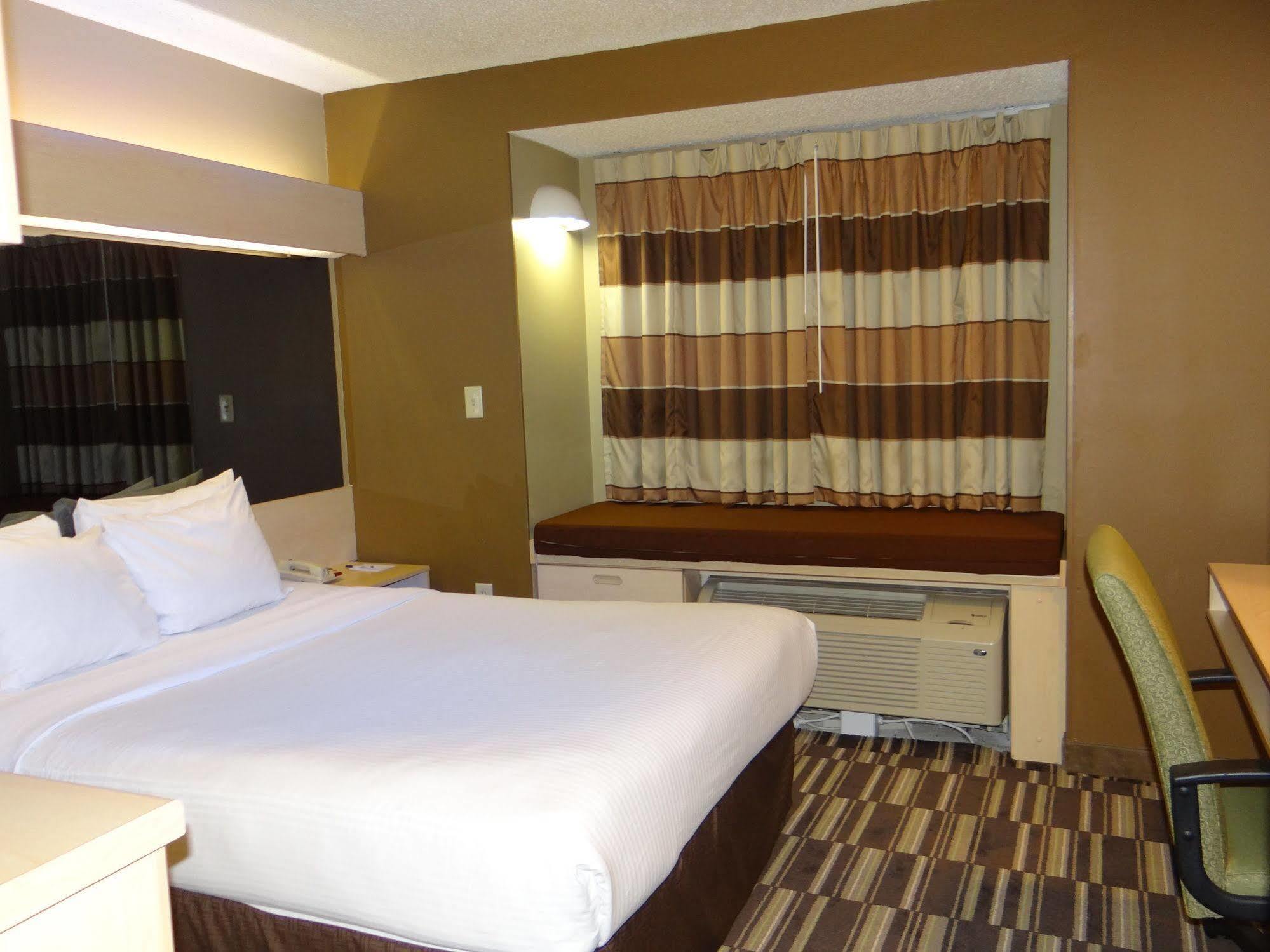 Microtel Inn And Suites - Salisbury Exterior photo